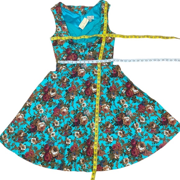 NWT Lindy Bop Ophelia Green Turquoise Garden Floral Party Swing Dress Sz Medium - Picture 17 of 17